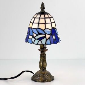 Tiffany Style Blue Stained Glass Accent Table Lamp